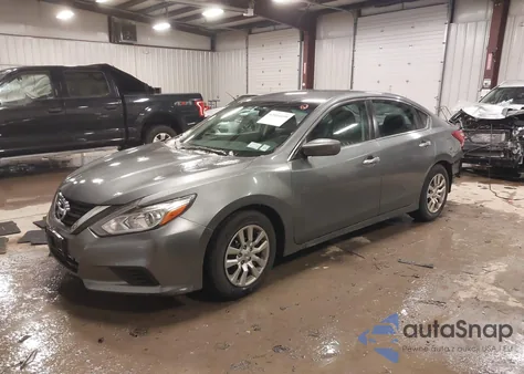 2016 Nissan Altima 2.5/2.5 S/2.5 Sl/2.5 Sr/2.5 Sv из США, поврежденный, VIN 1N4AL3AP7GN361267